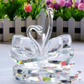 figurine de cygne de cristal coloré décoratif de vente chaude pour la faveur de gife de mariage